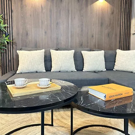Apartament Charming Near The Louvre Museum